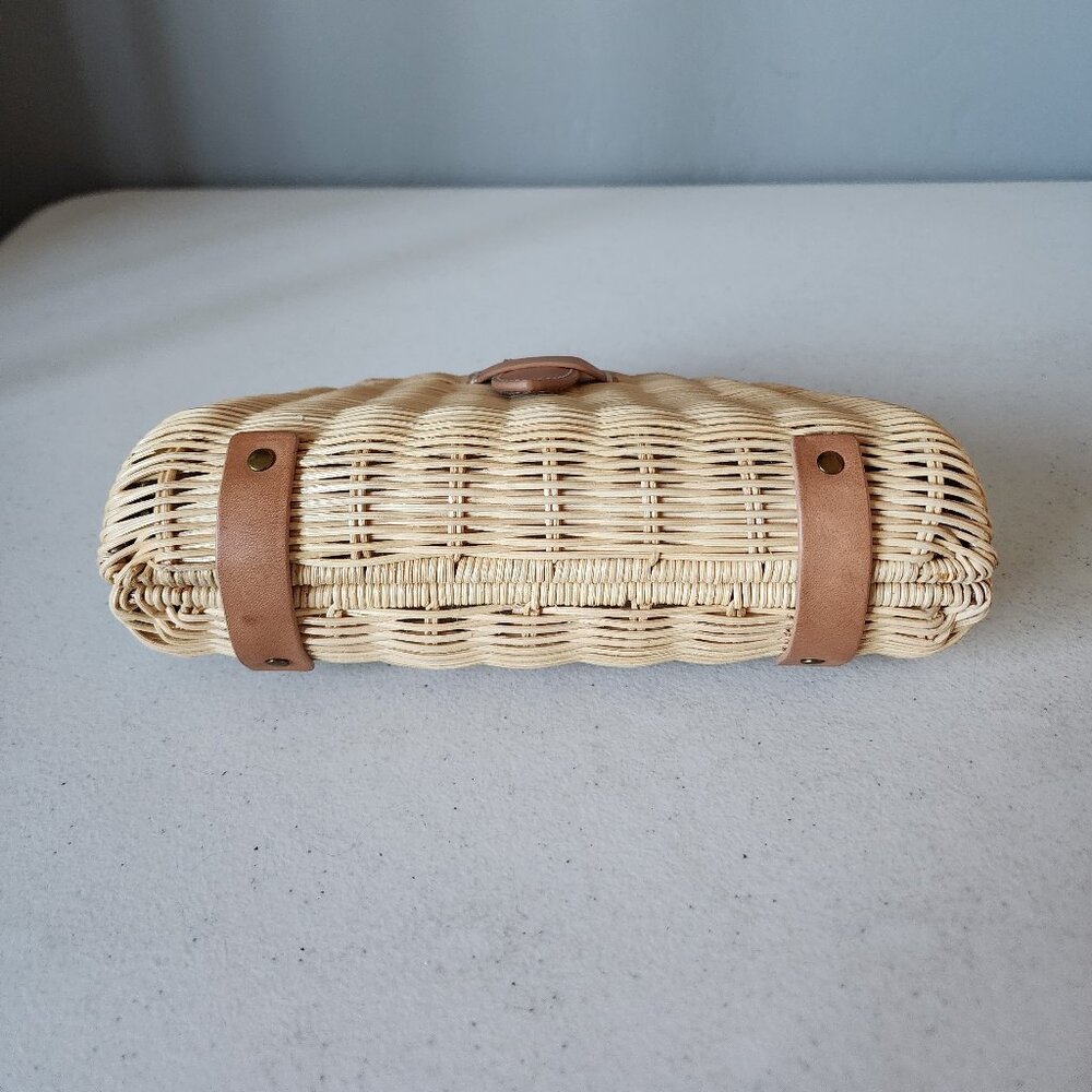 J.Crew Rattan Clutch "EUC" ASO Meghan Markle - Picture 7 of 16